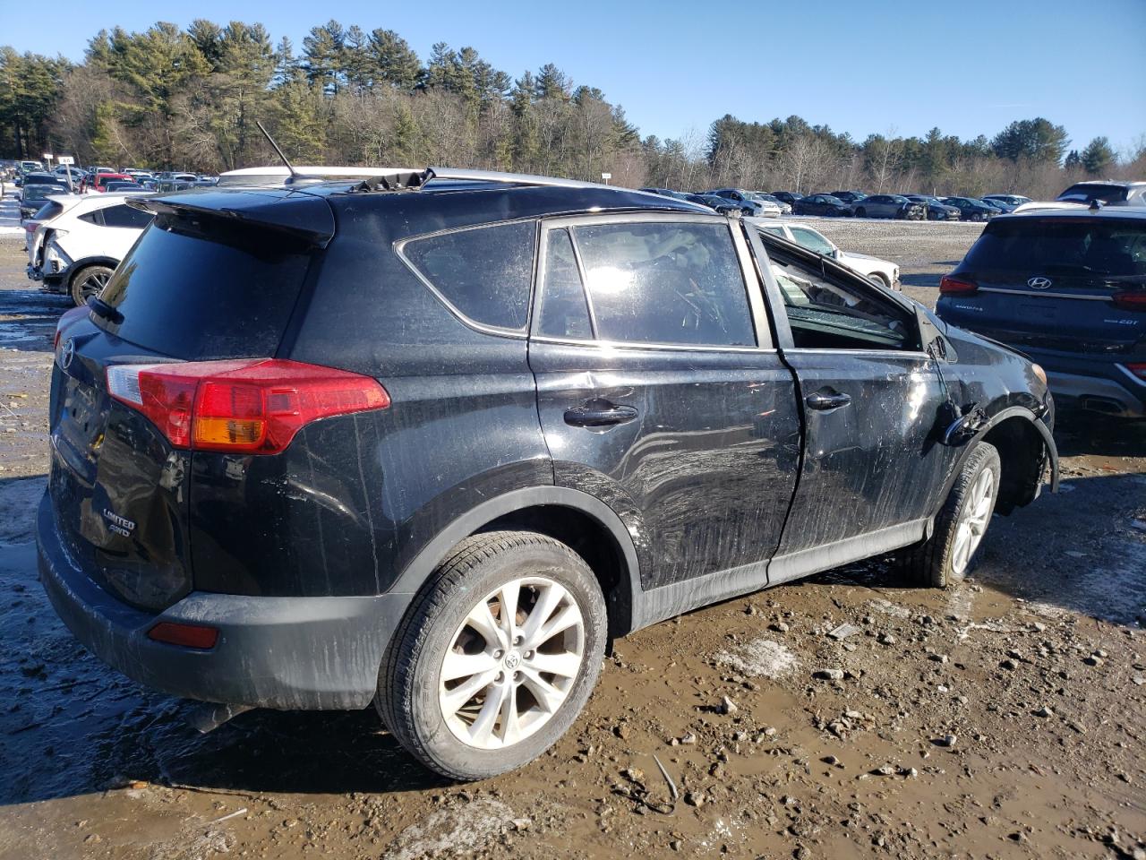 2015 Toyota RAV 4 - Image 3