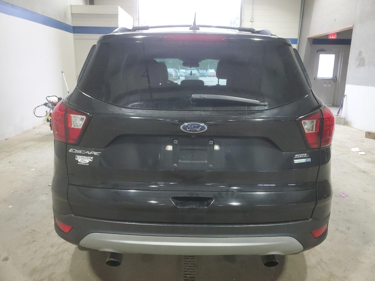 2019 Ford Escape - Image 6