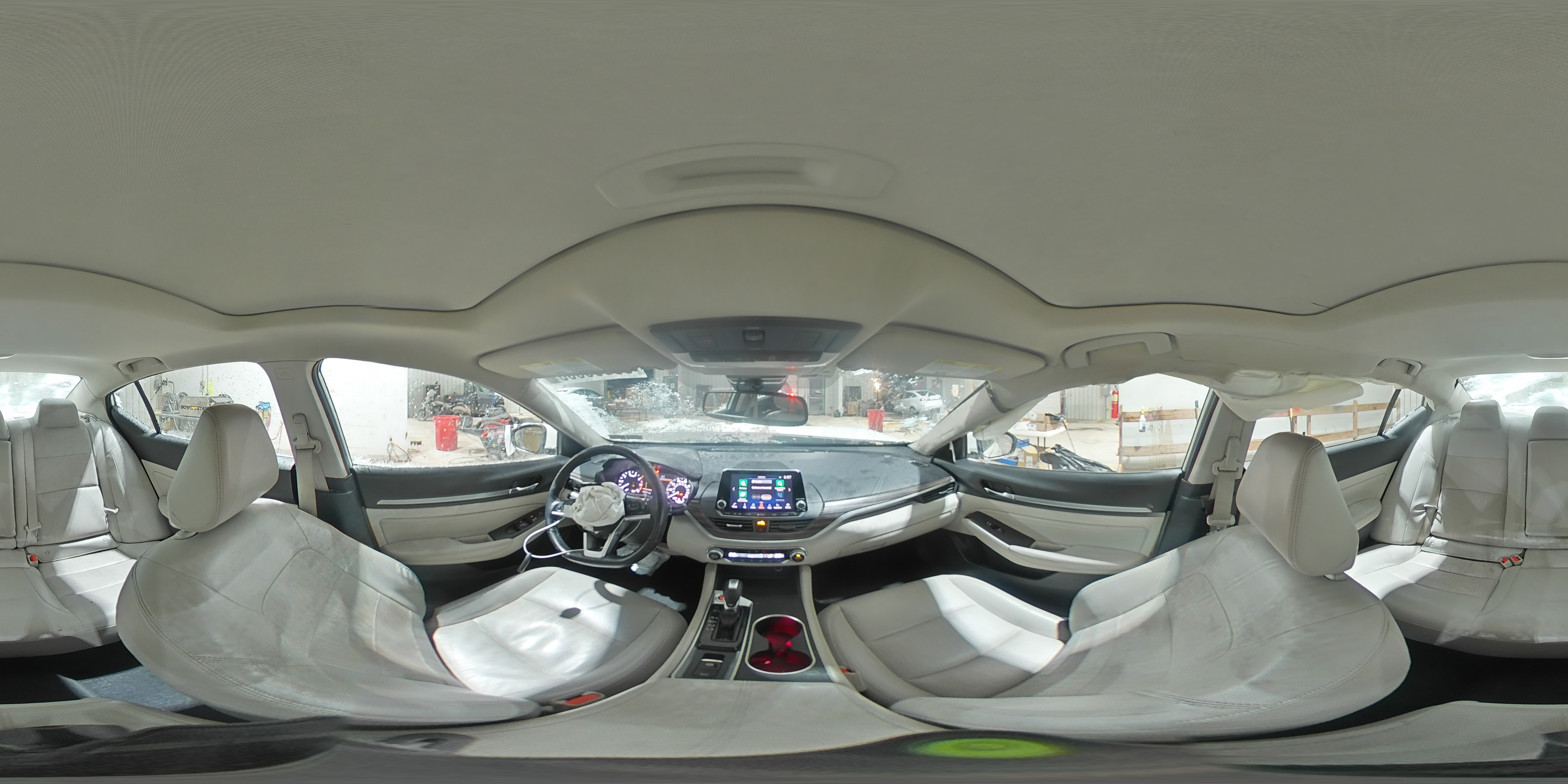 2019 Nissan Altima - Image 14