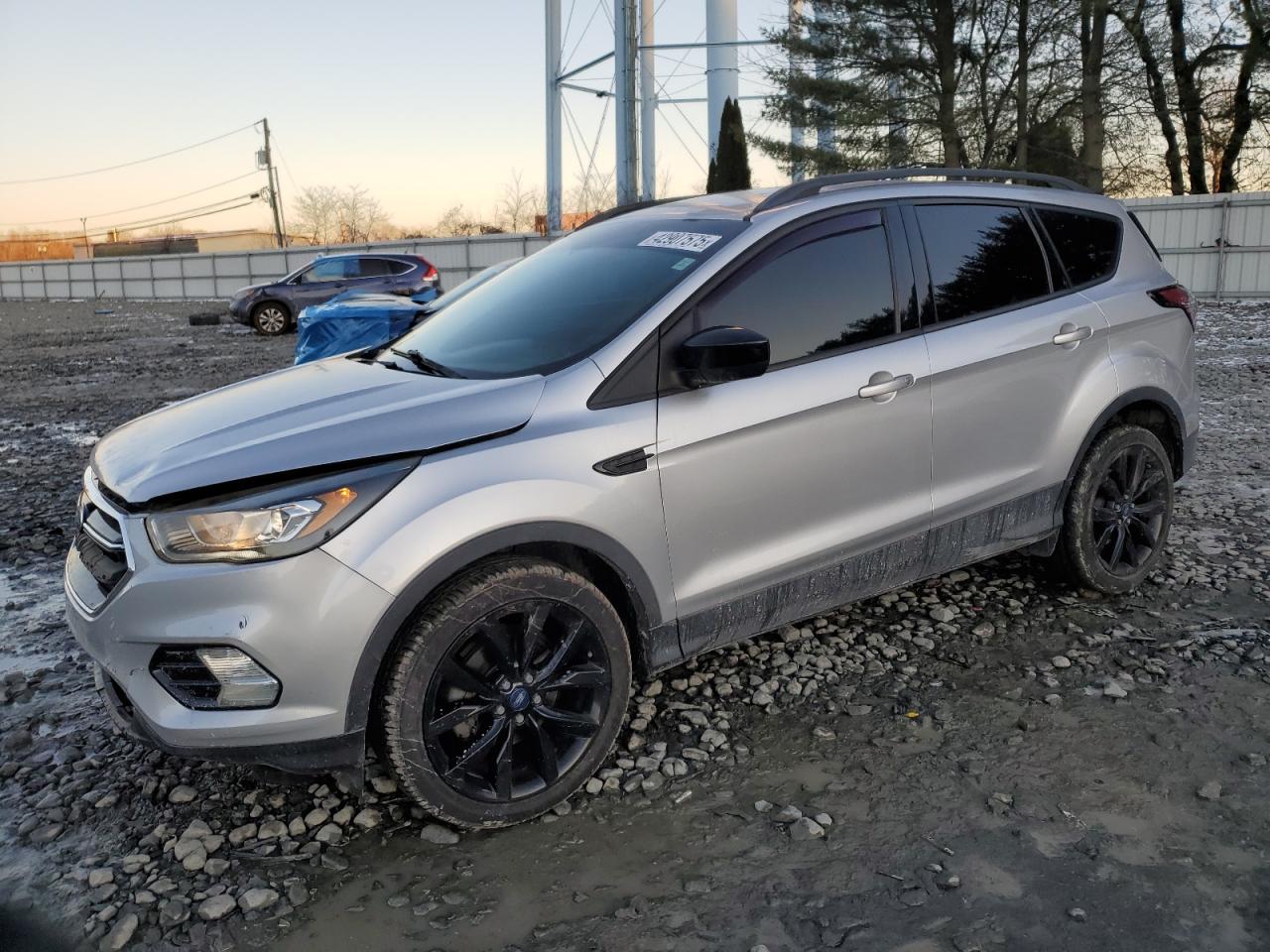 1FMCU0GD7JUB03948 FORD ESCAPE 2018