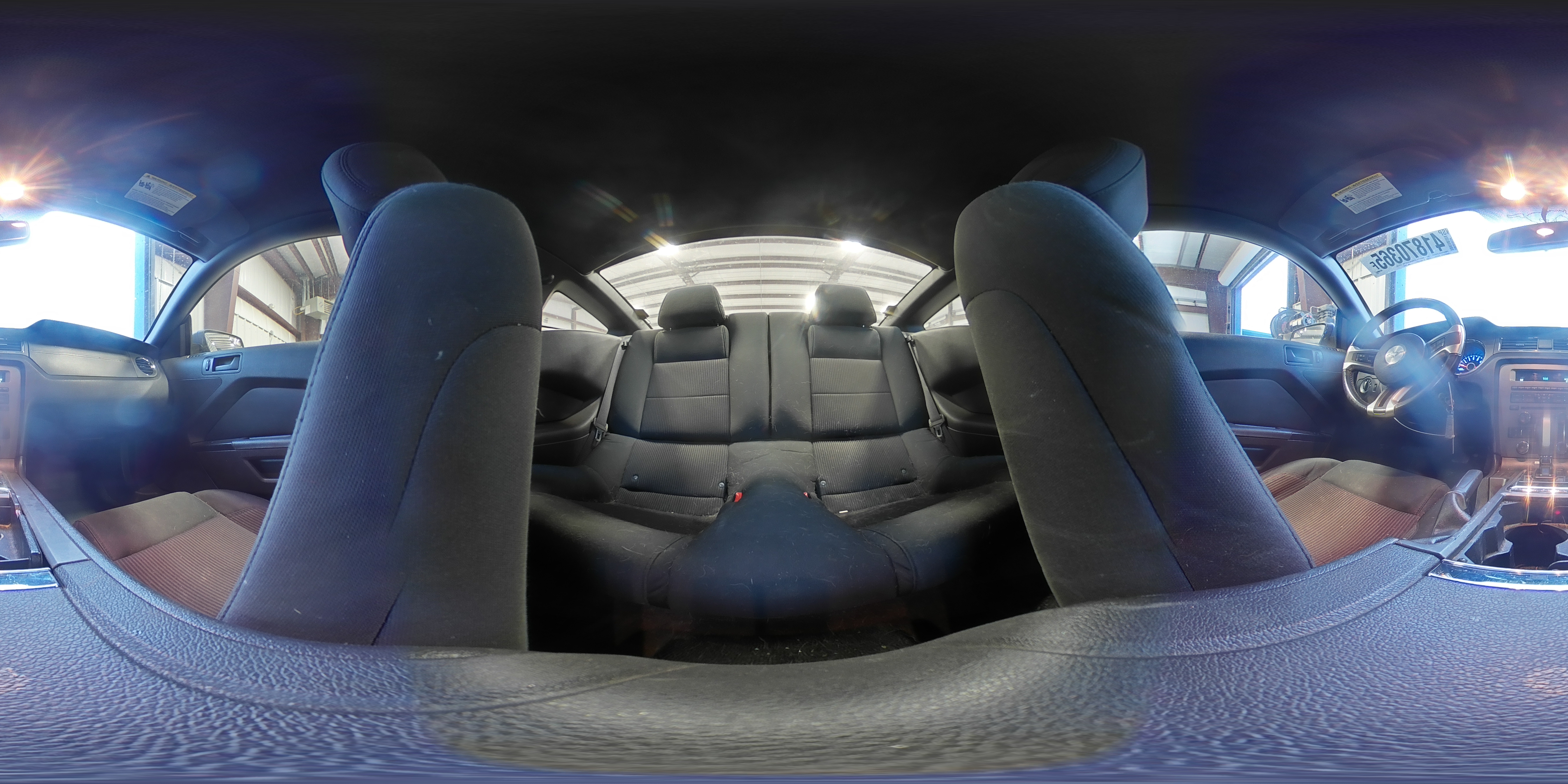 2014 Ford Mustang - Image 12
