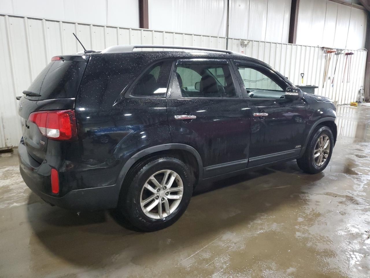 2015 Kia Sorento - Image 3