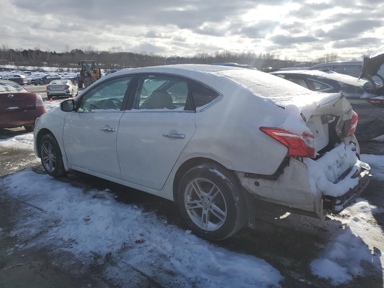 2016 Nissan Sentra - Image 2