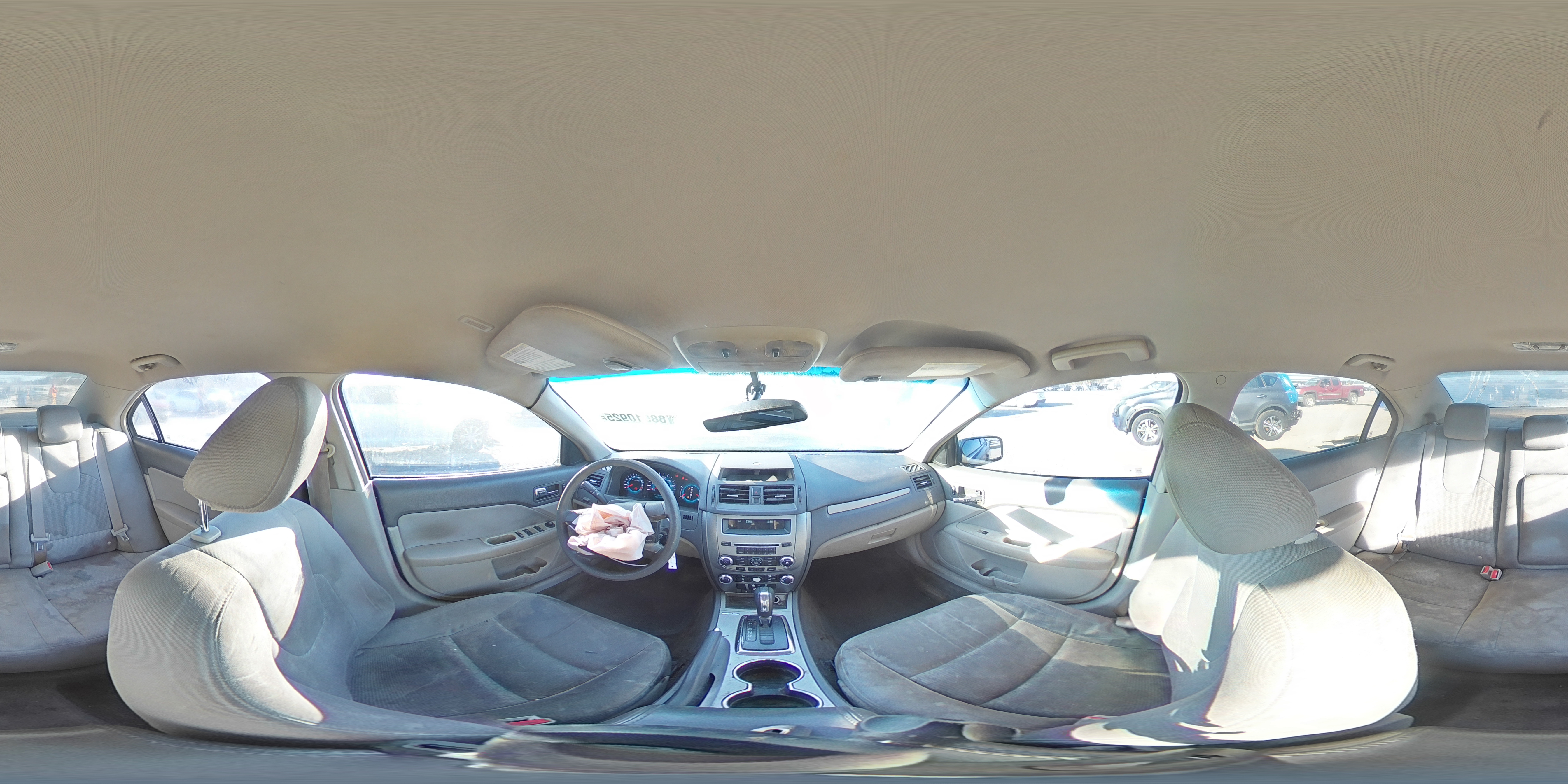 2010 Ford Fusion - Image 13