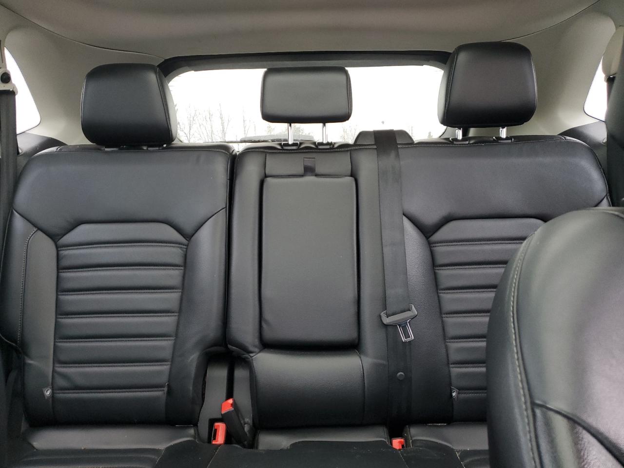2015 Ford Edge - Image 10