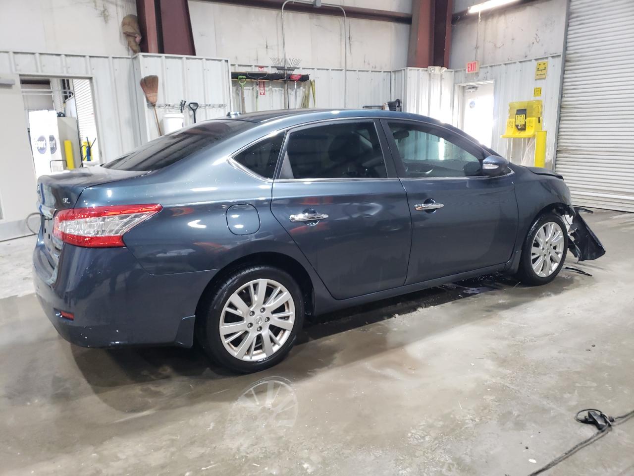 2014 Nissan Sentra - Image 3
