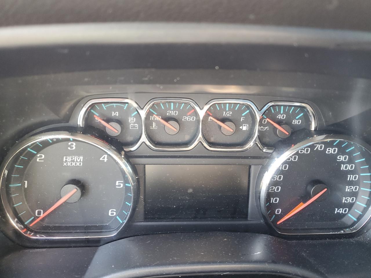 2016 Chevrolet Silverado - Image 9