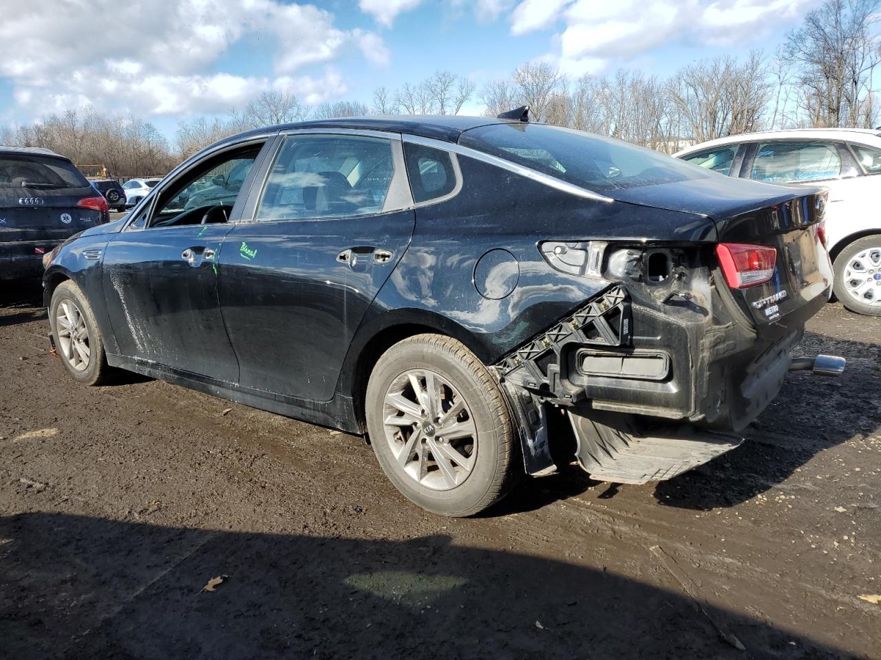 2019 Kia Optima - Image 2