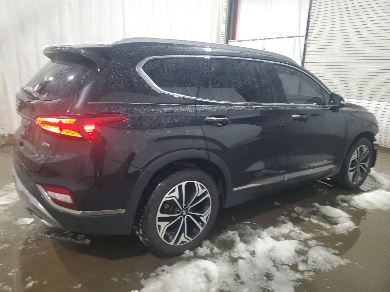 2019 Hyundai Santa Fe - Image 3