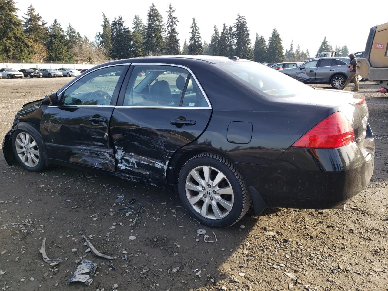 2007 Honda Accord - Image 2