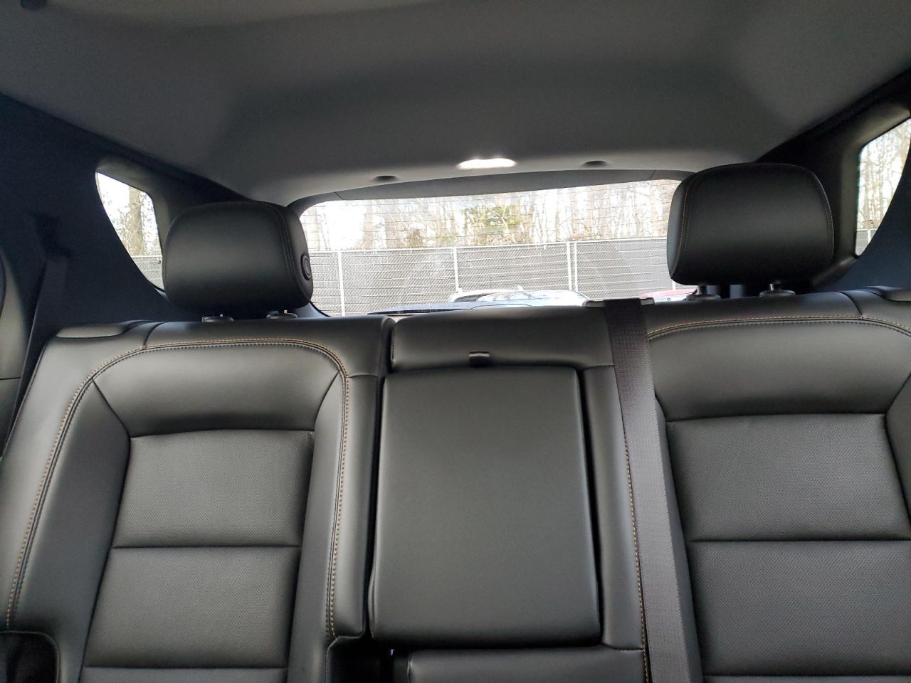 2020 Chevrolet Equinox - Image 10