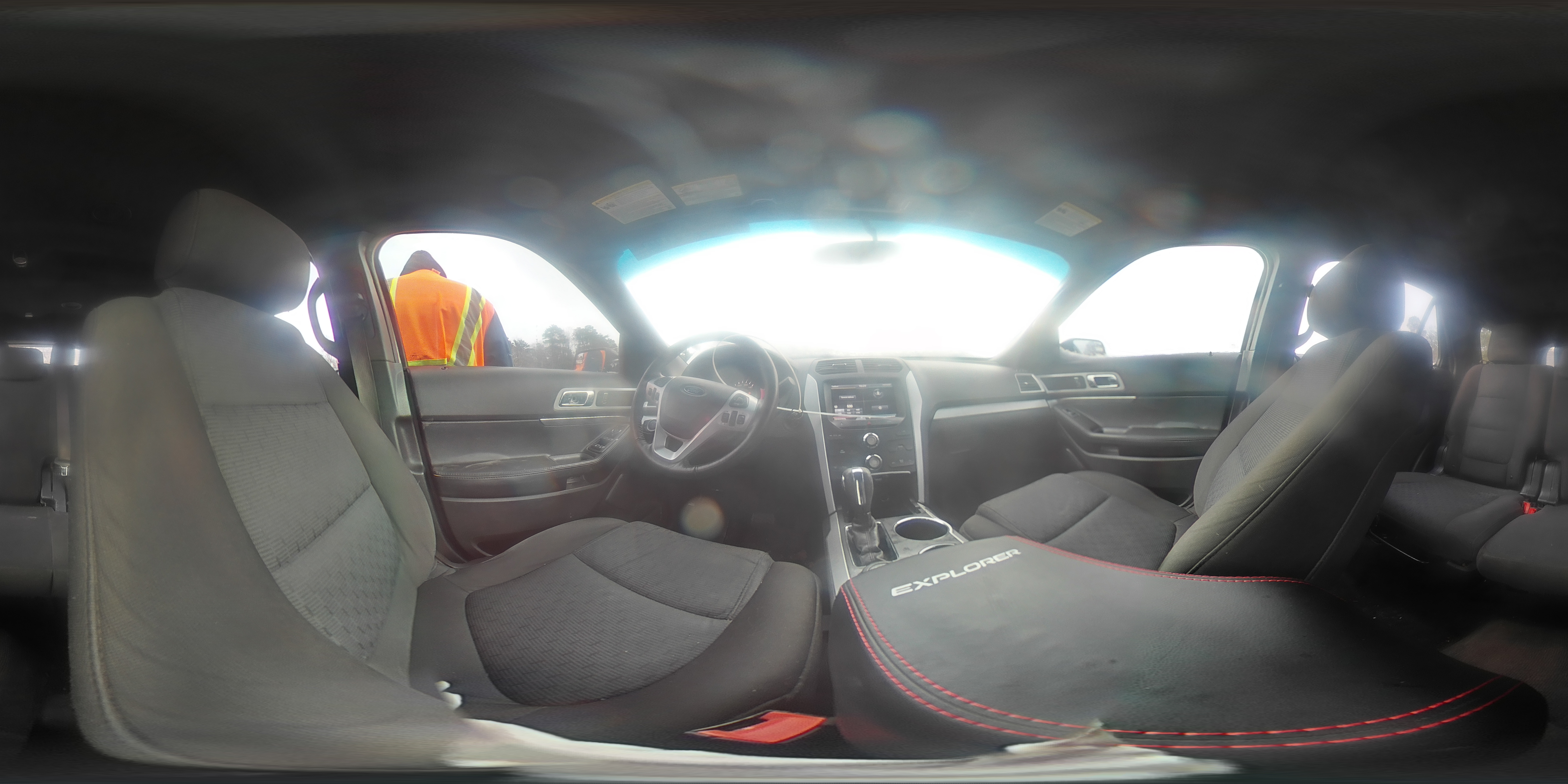 2014 Ford Explorer - Image 14