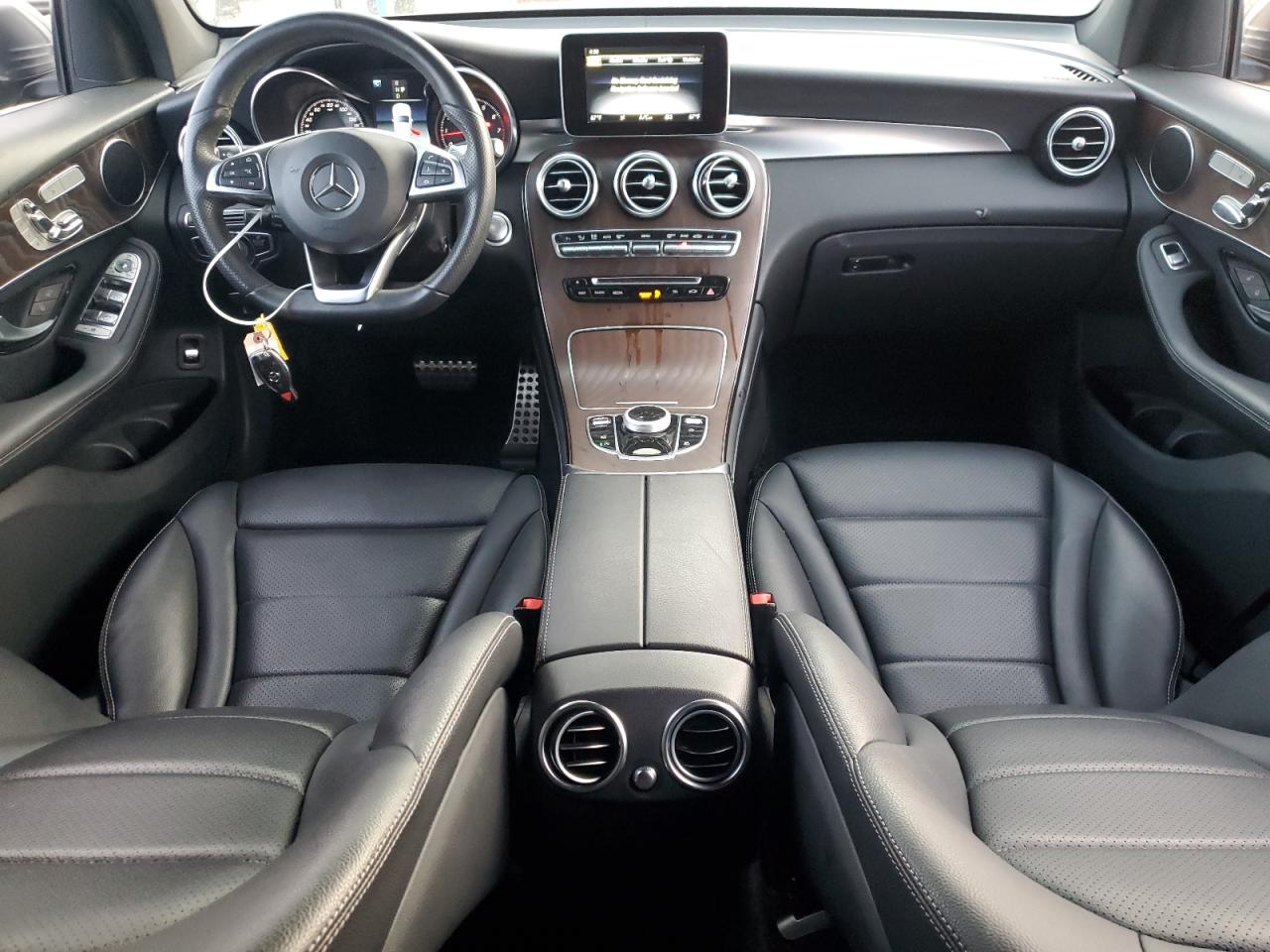 2019 Mercedes-Benz GLC - Image 8