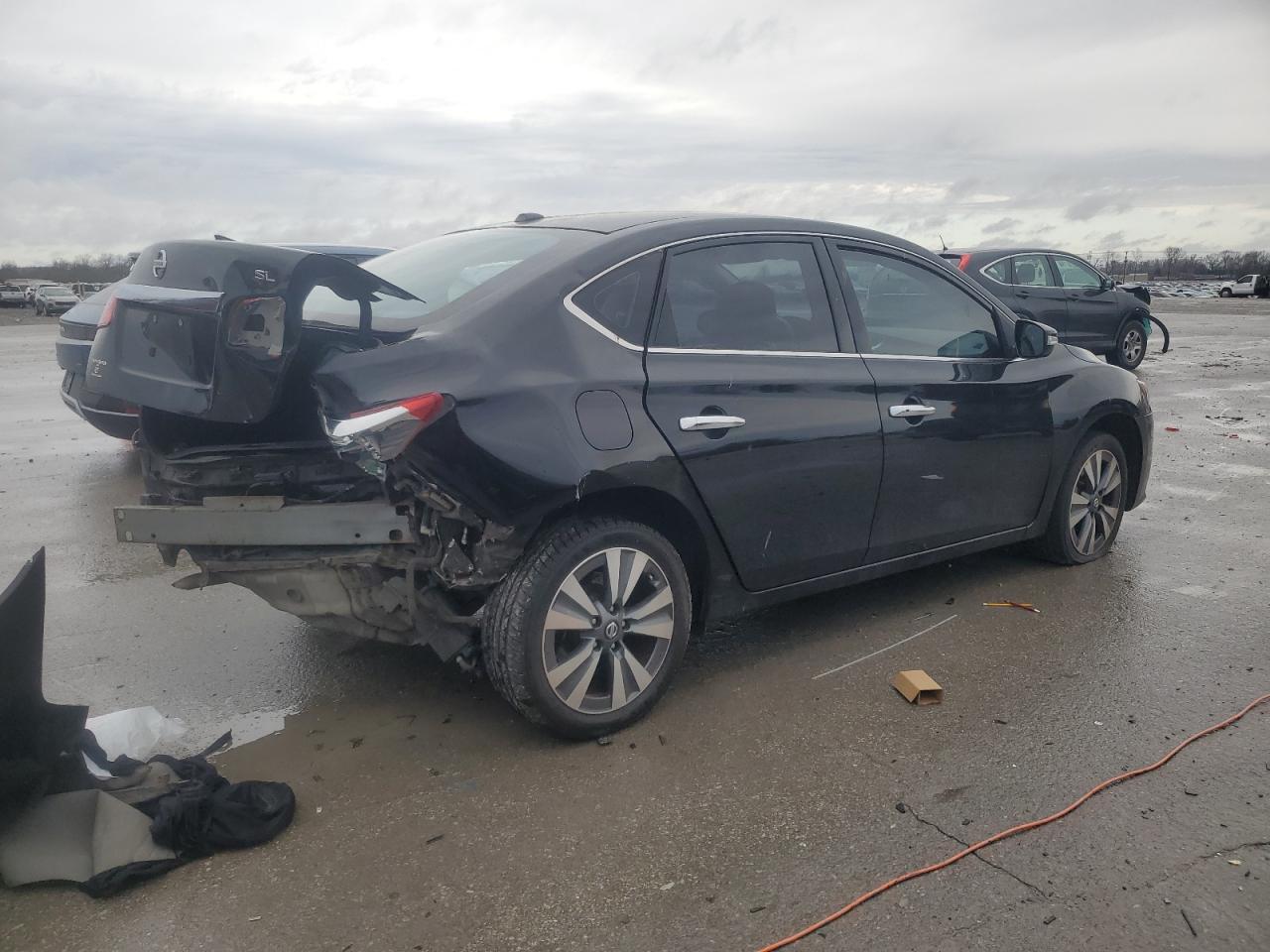 2016 Nissan Sentra - Image 3