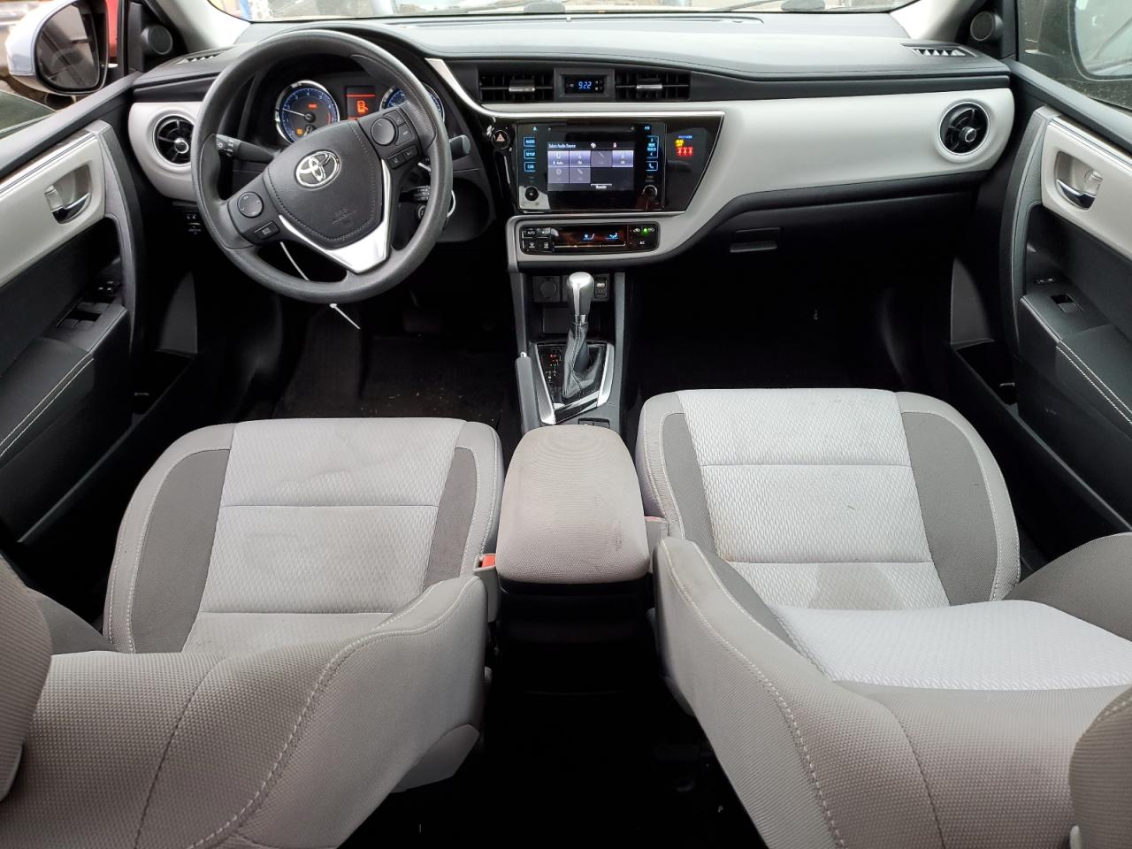 2018 Toyota Corolla L VIN: 2T1BURHE1JC116848 Lot: 87307674