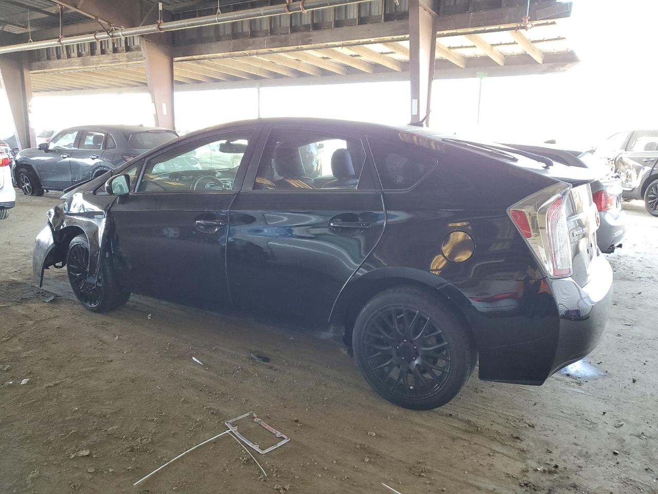 2014 Toyota Prius - Image 2
