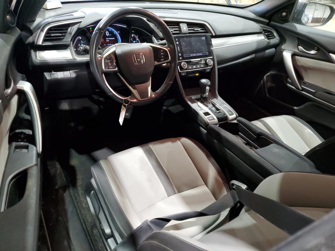 2018 Honda Civic - Image 8