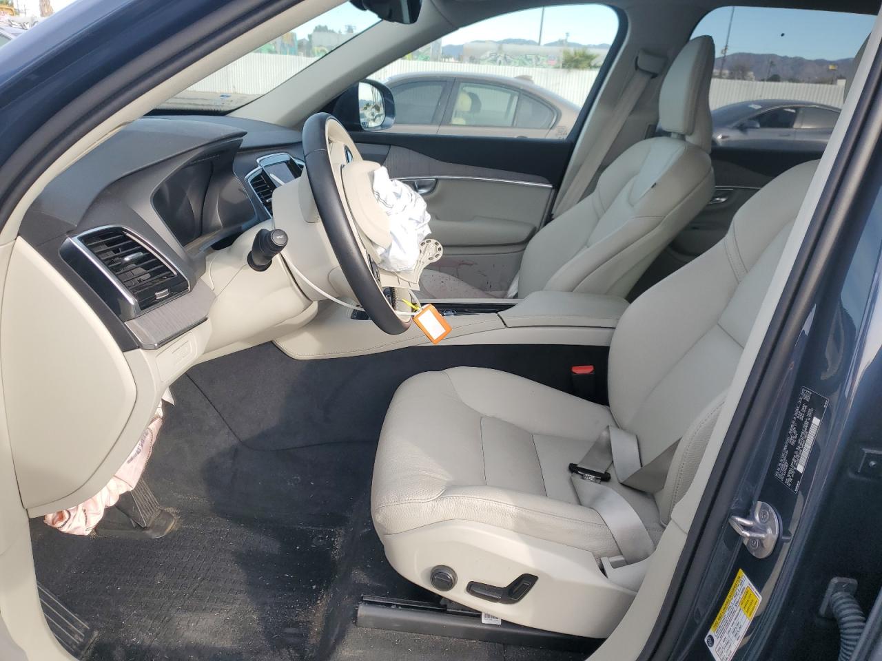 YV4H60LEXR1248124 VOLVO XC90 PLUS 2024