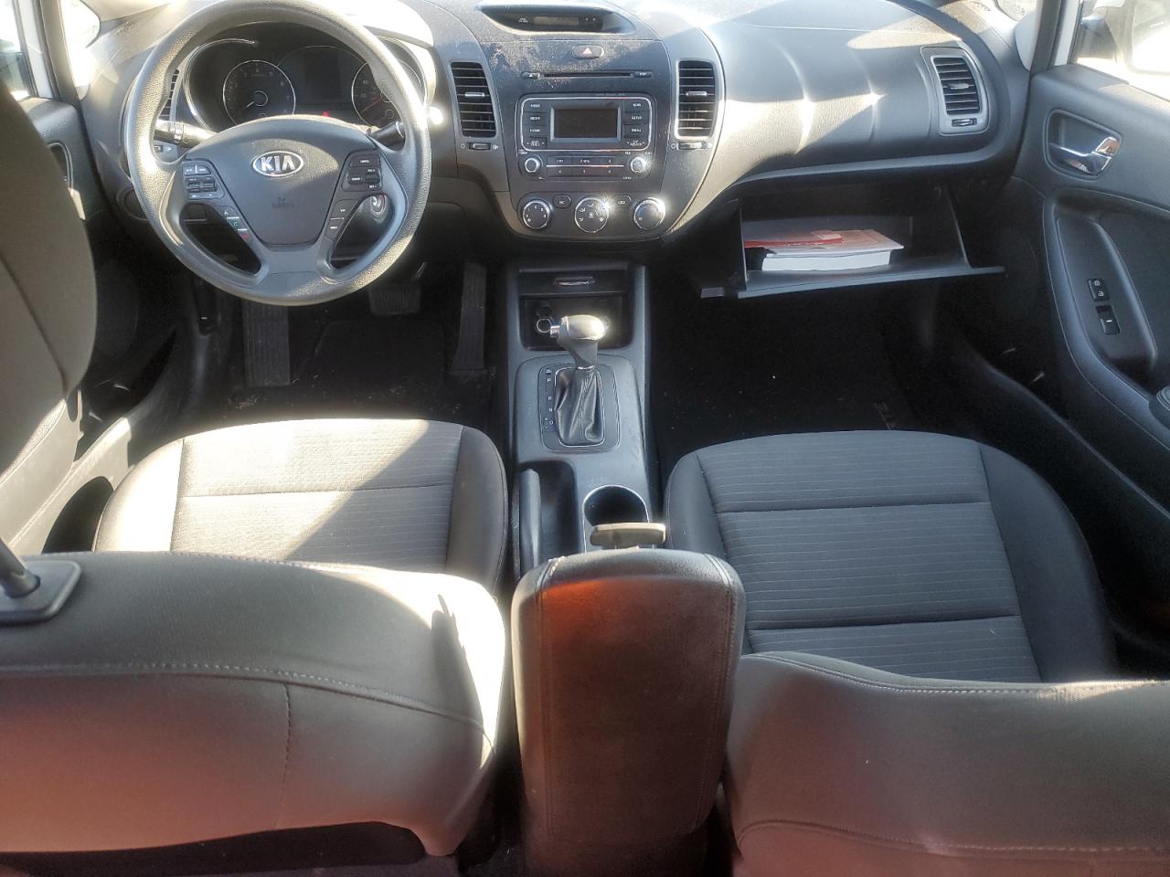 2014 Kia Forte - Image 8
