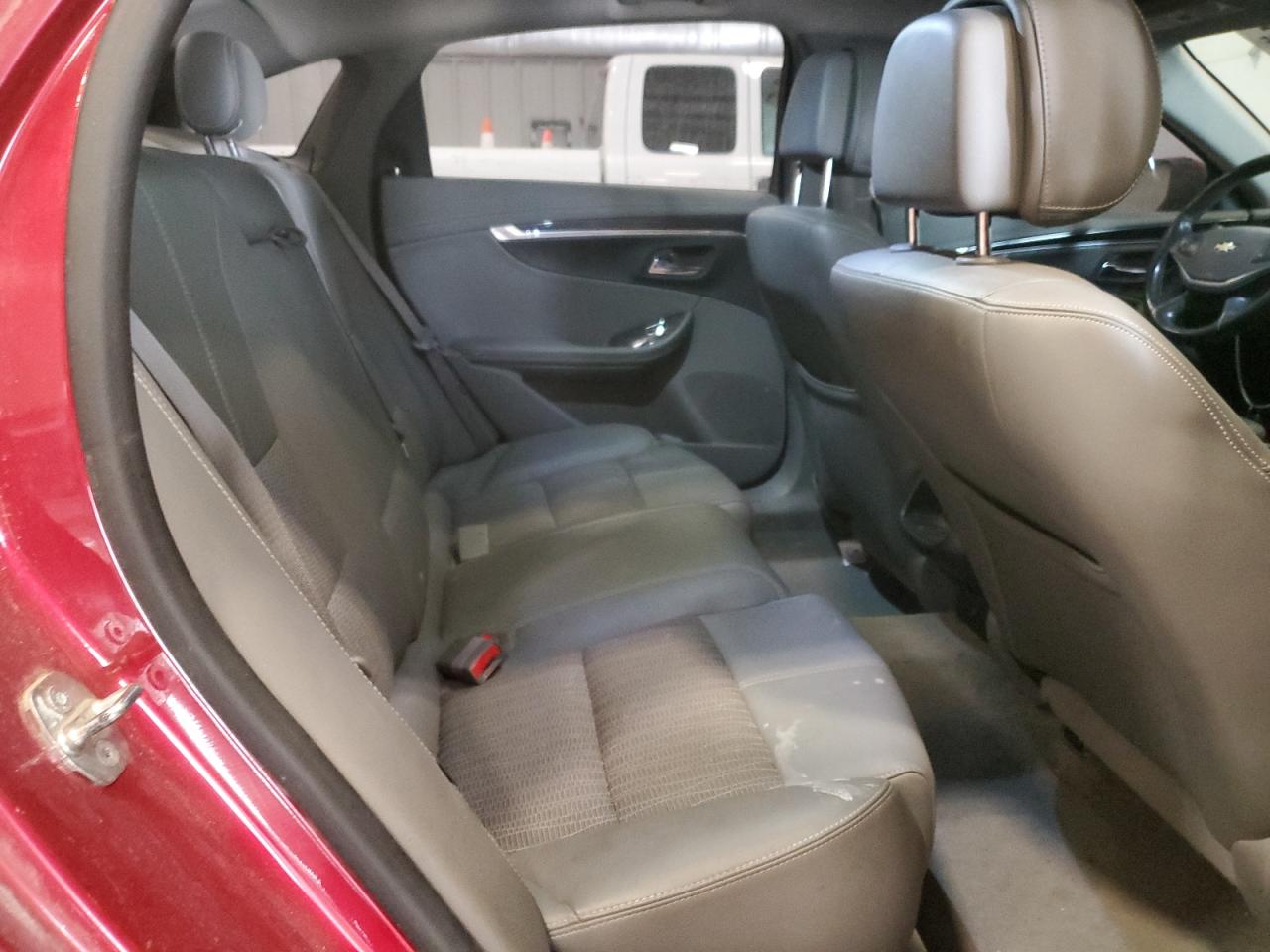 2014 Chevrolet Impala - Image 10