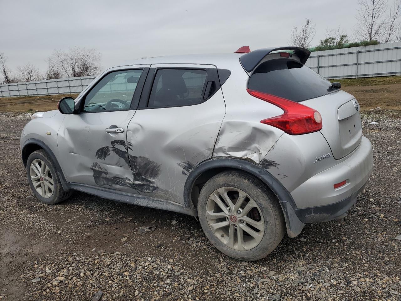 2013 Nissan Juke - Image 2