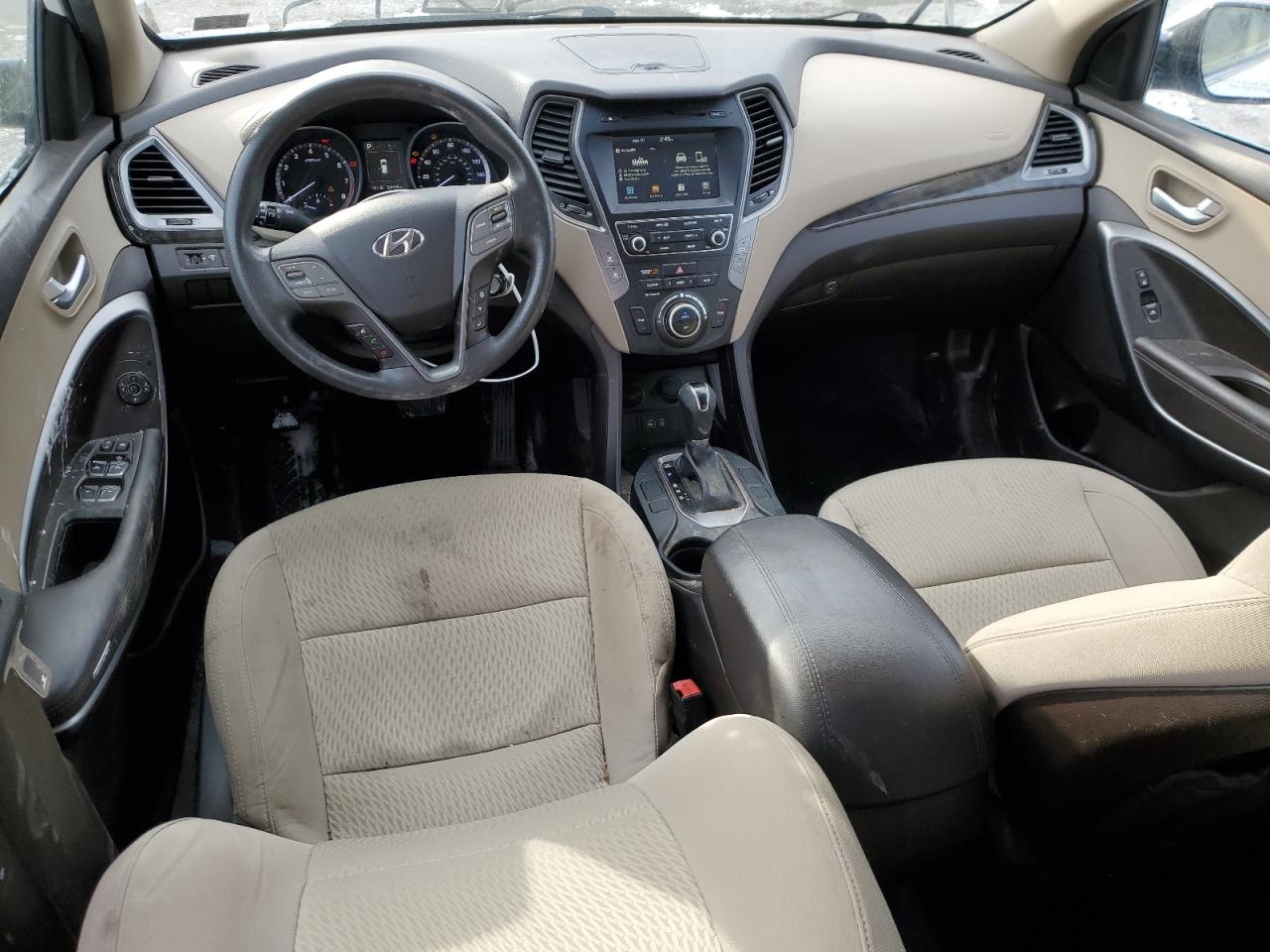 2017 Hyundai Santa Fe - Image 8