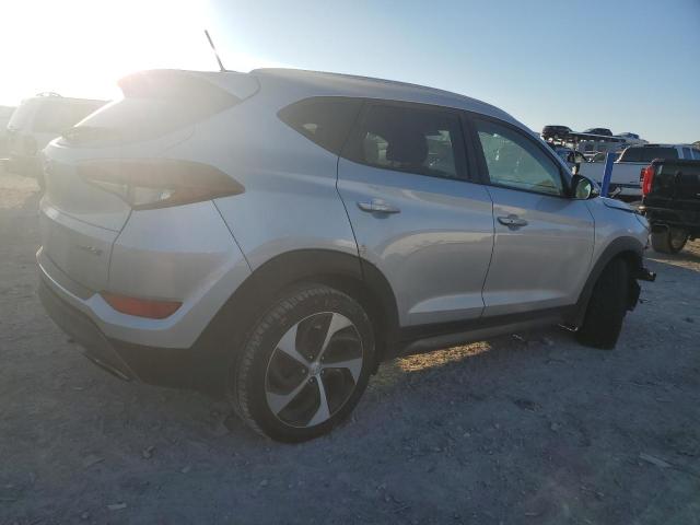  HYUNDAI TUCSON 2016 Серый