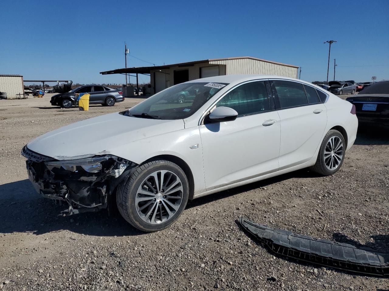 2018 Buick Regal - Image 1