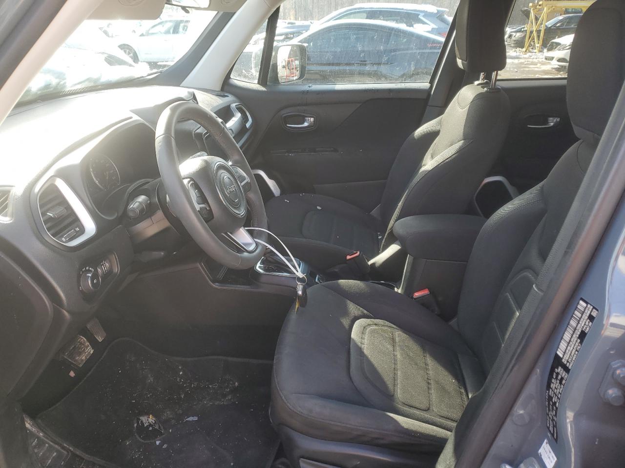 2018 Jeep Renegade - Image 7