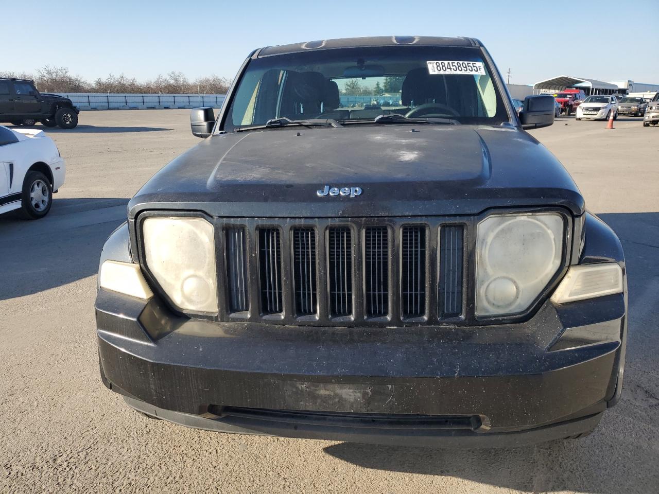 2012 Jeep Liberty (North America) - Image 5
