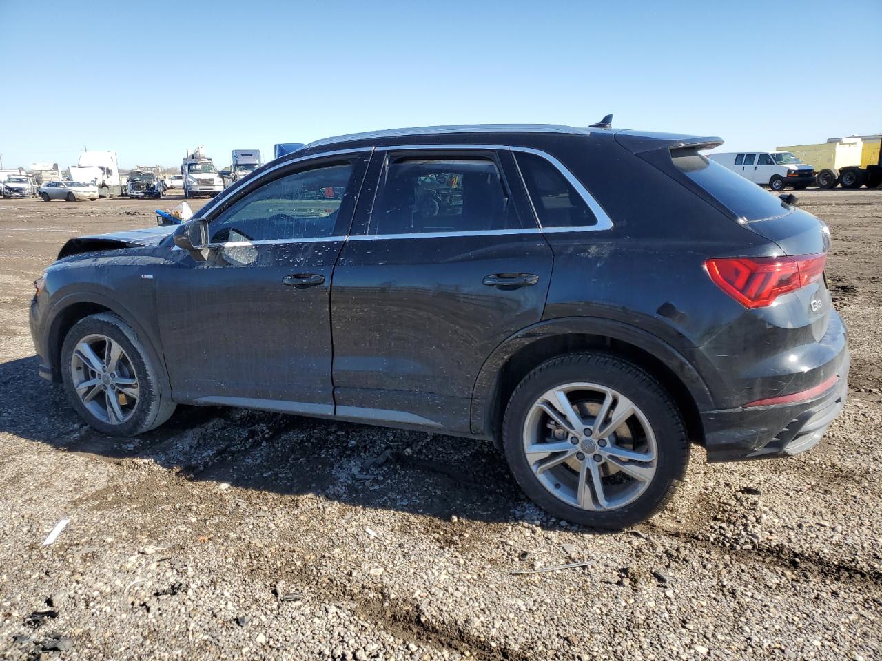 2019 Audi Q3 - Image 2