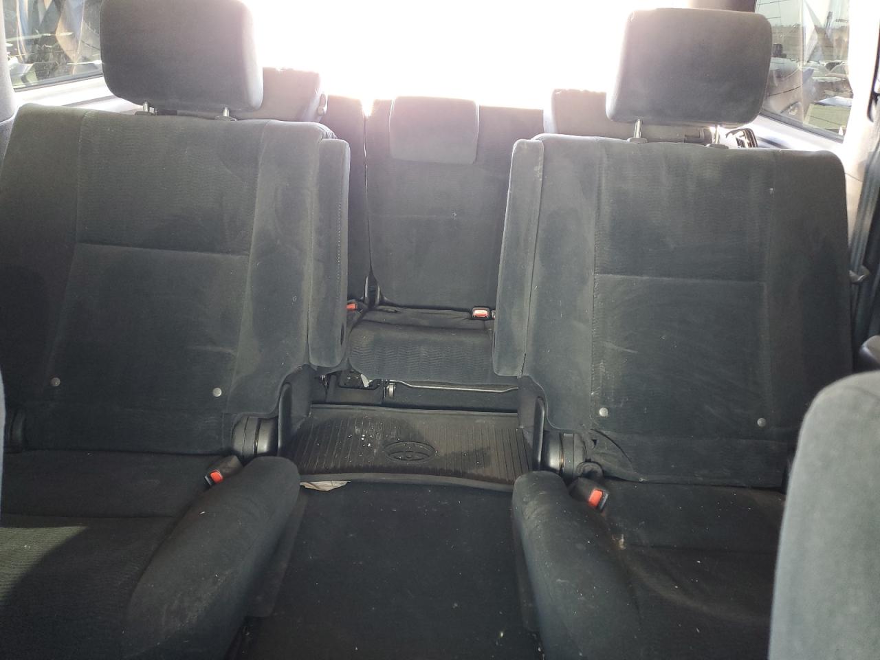 2019 Toyota Sequoia - Image 10