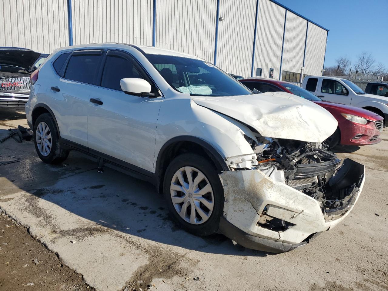 2019 Nissan Rogue - Image 4