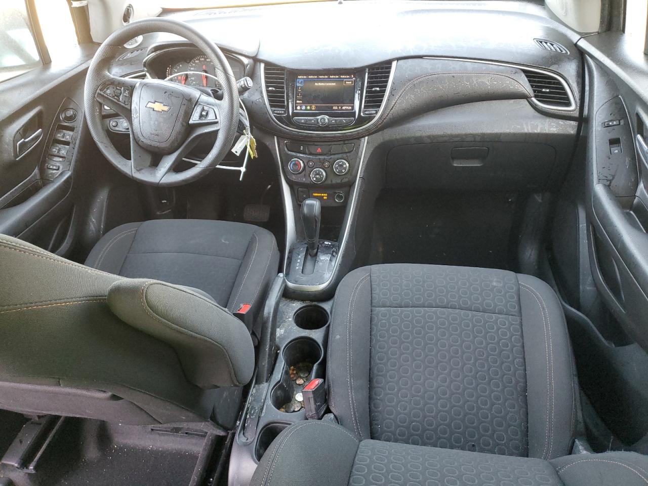 2022 Chevrolet Trax - Image 8