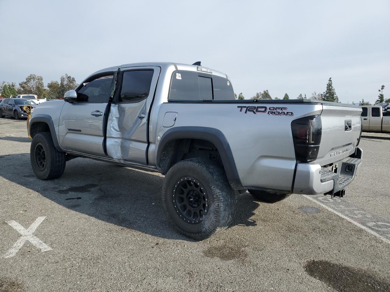 2017 Toyota Tacoma - Image 2