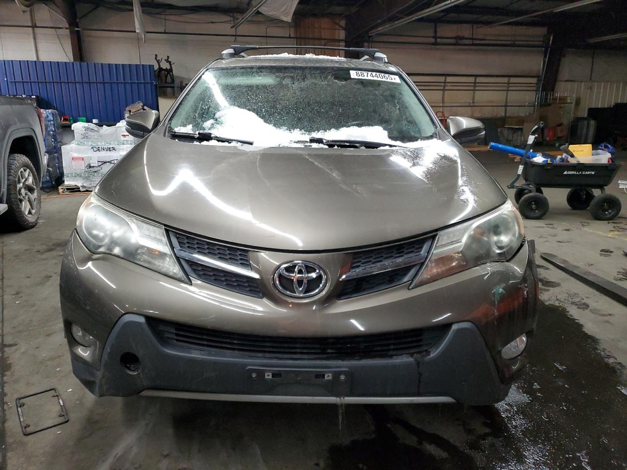 2014 Toyota RAV 4 - Image 5