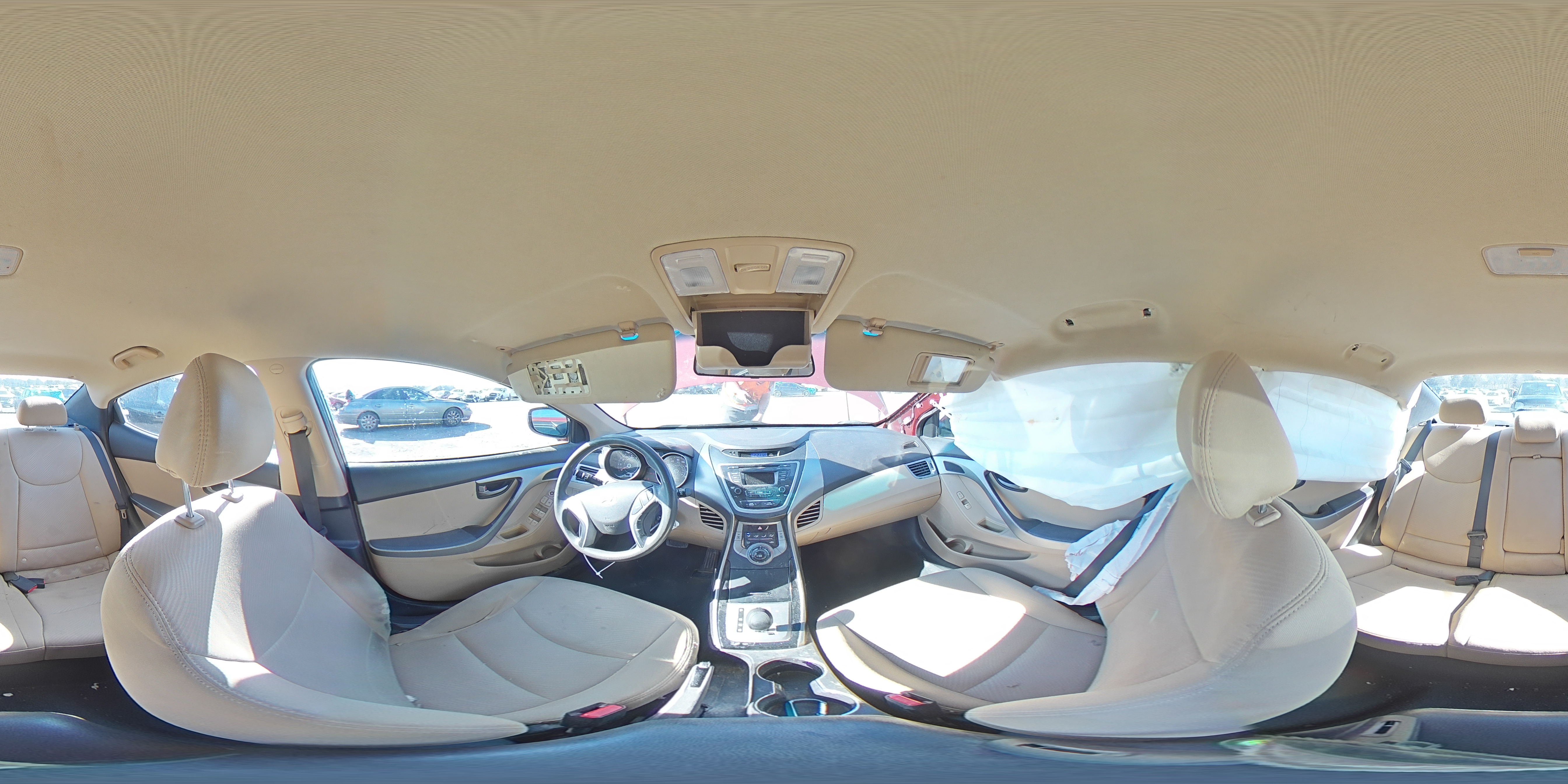 2013 Hyundai Elantra - Image 12