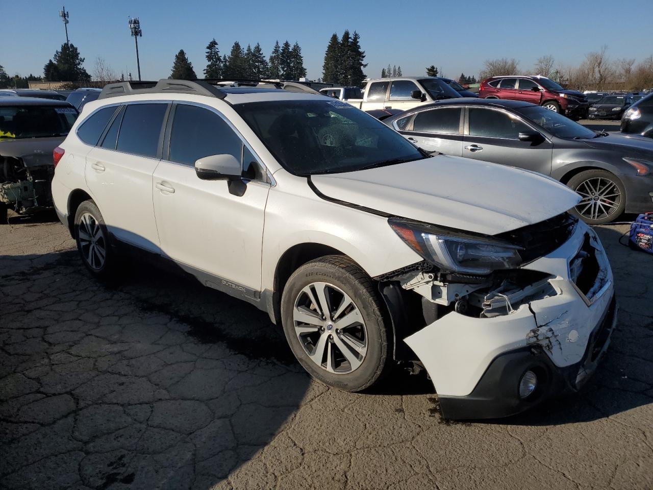 2018 Subaru Outback - Image 4