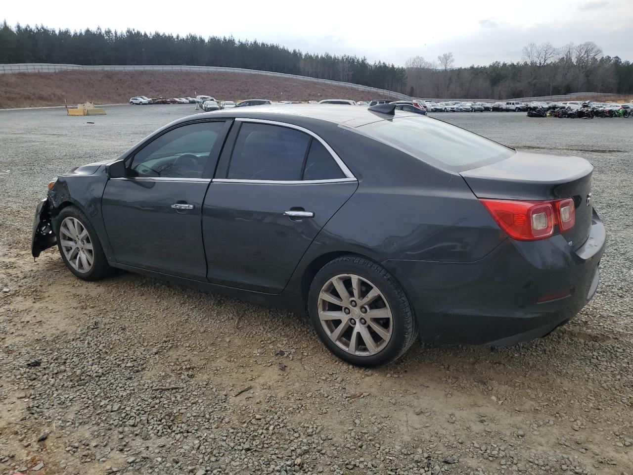 2015 Chevrolet Malibu - Image 2