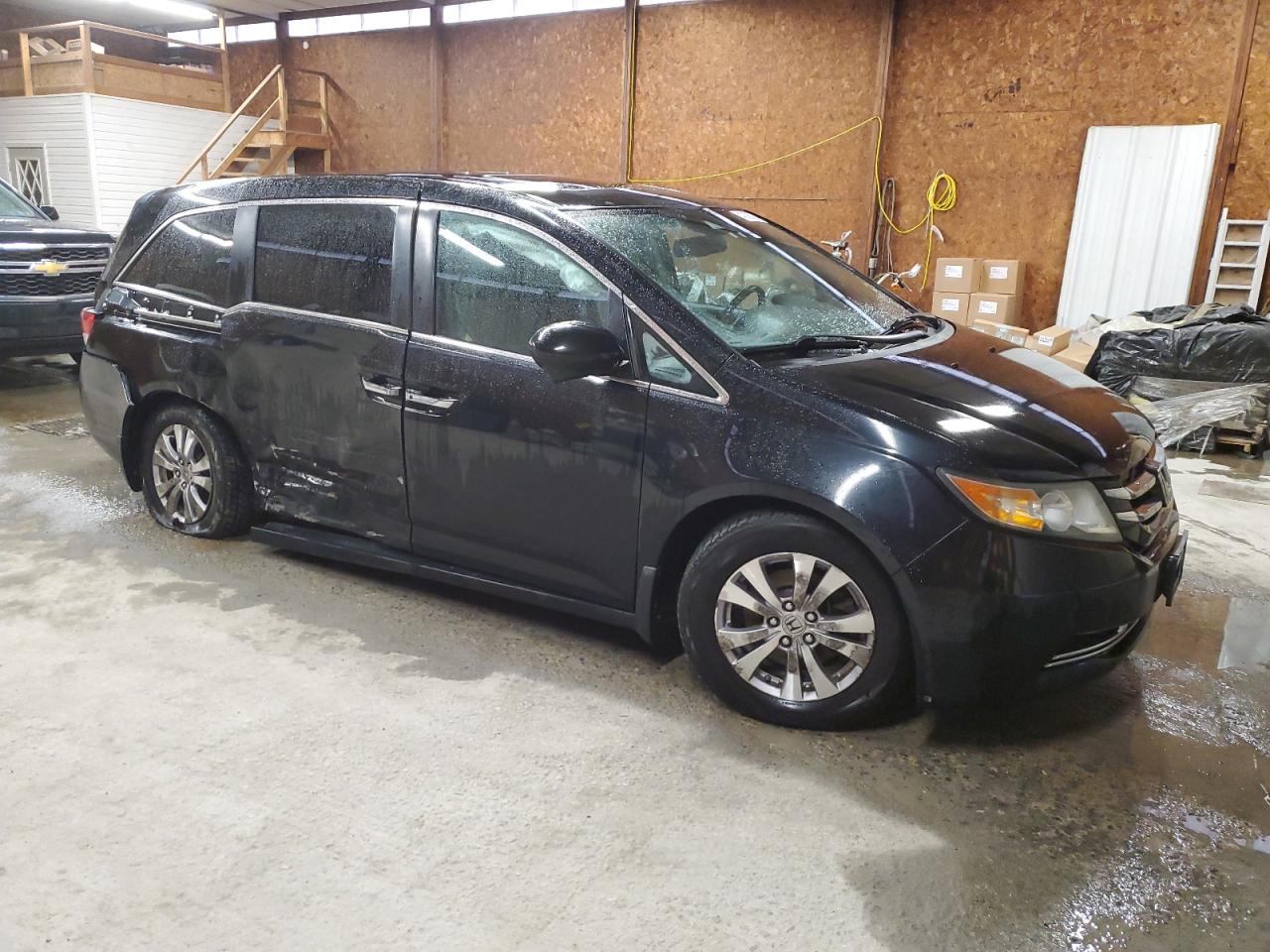 2015 Honda Odyssey - Image 4