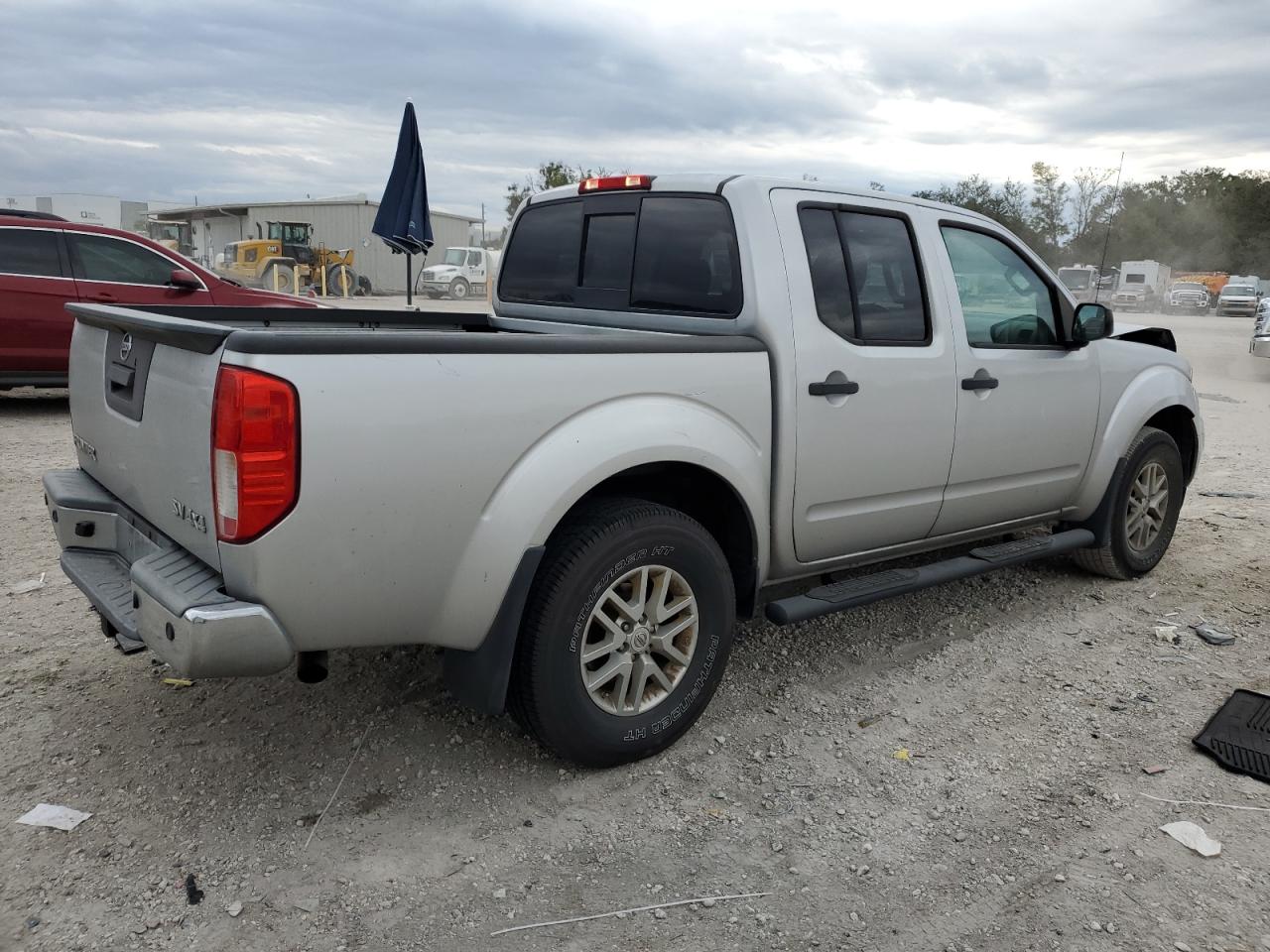 2015 Nissan Navara (Frontier) - Image 3