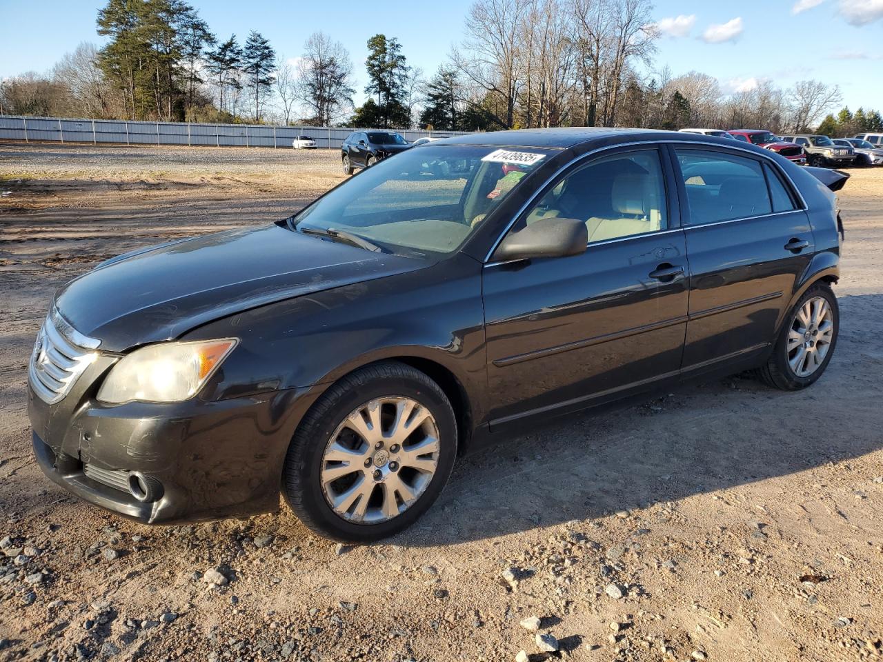 2009 Toyota Avalon - Image 1