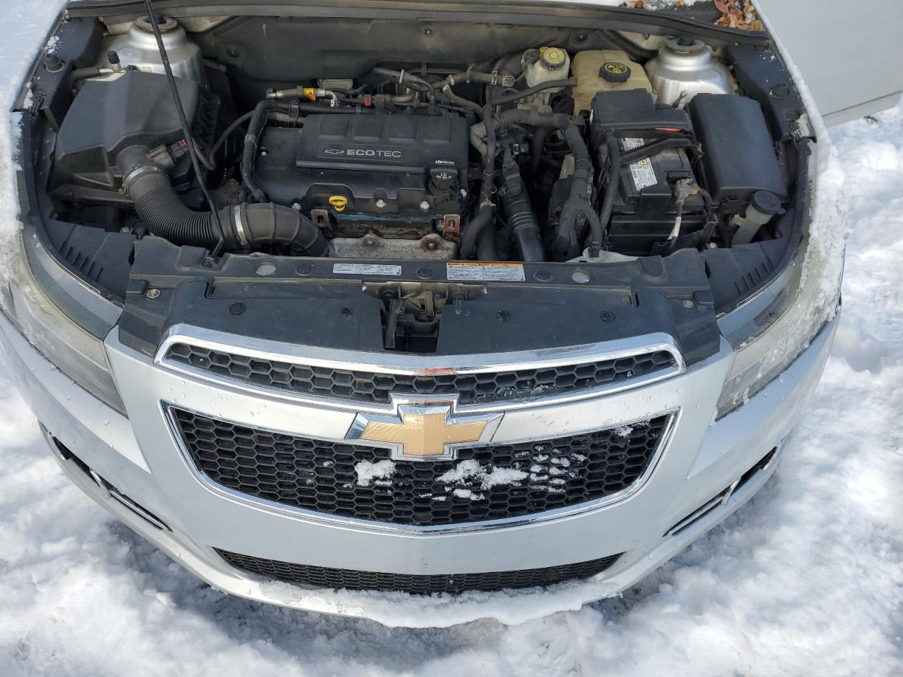 2014 Chevrolet Cruze - Image 11