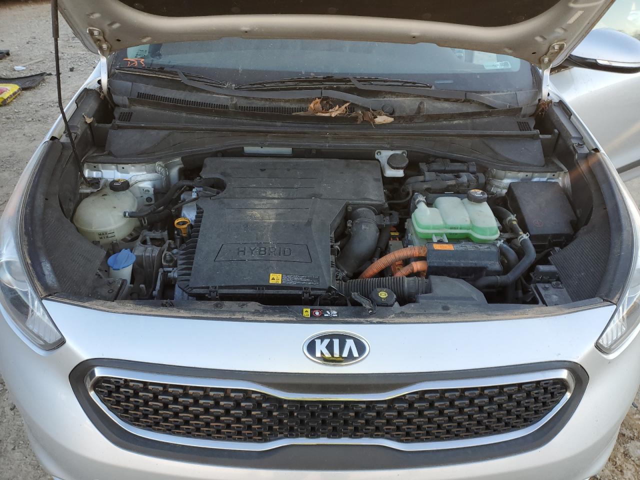 2017 Kia Niro - Image 11
