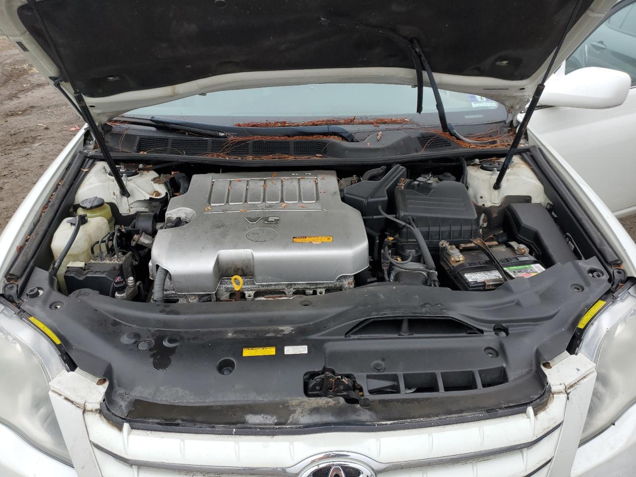 2007 Toyota Avalon - Image 11