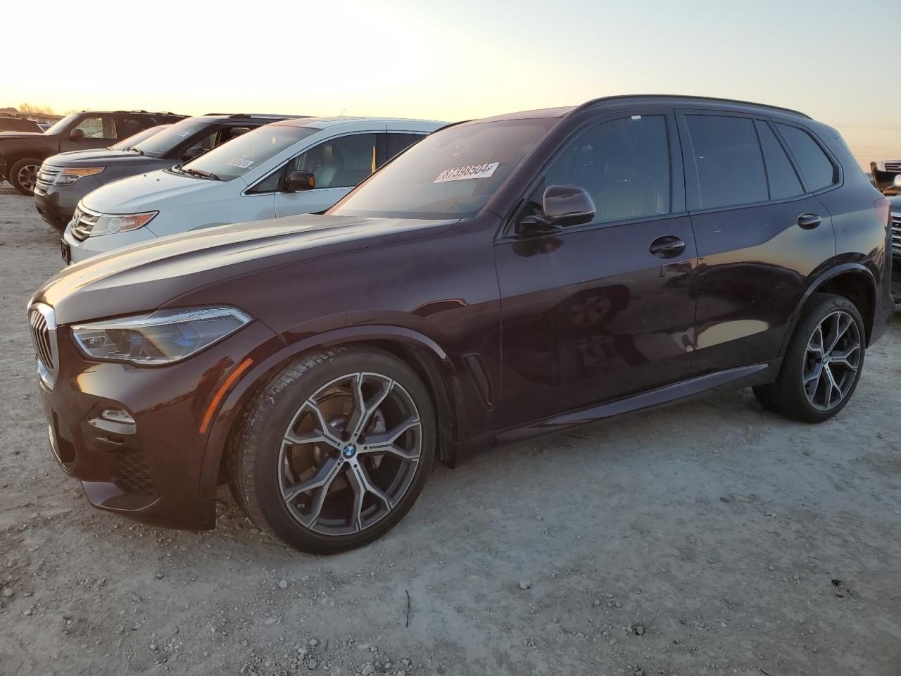 VIN 5UXCR6C04L9C27727 2020 BMW X5 no.1