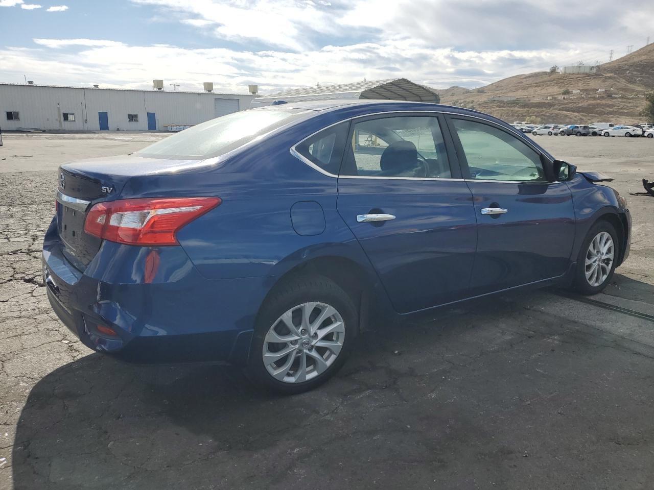 VIN 3N1AB7AP7JY210866 2018 NISSAN SENTRA no.3