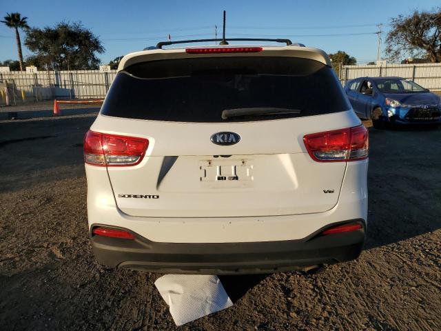 2016 KIA SORENTO LX