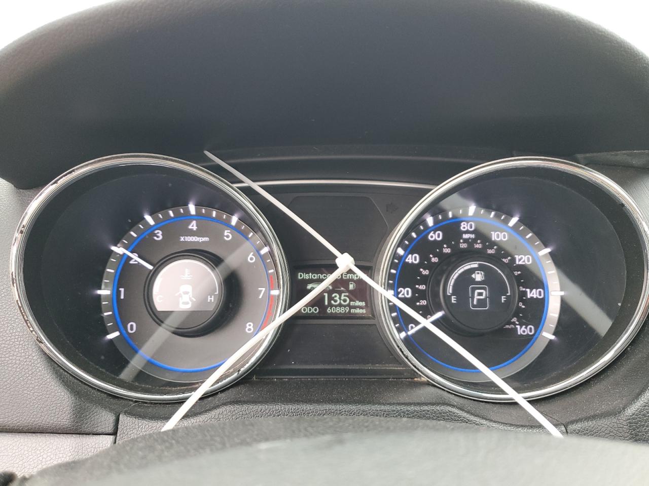 2014 Hyundai Sonata - Image 9