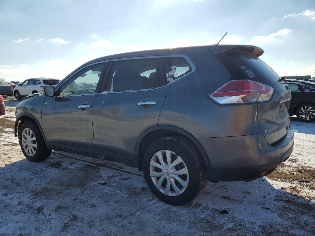 2014 Nissan Rogue - Image 2